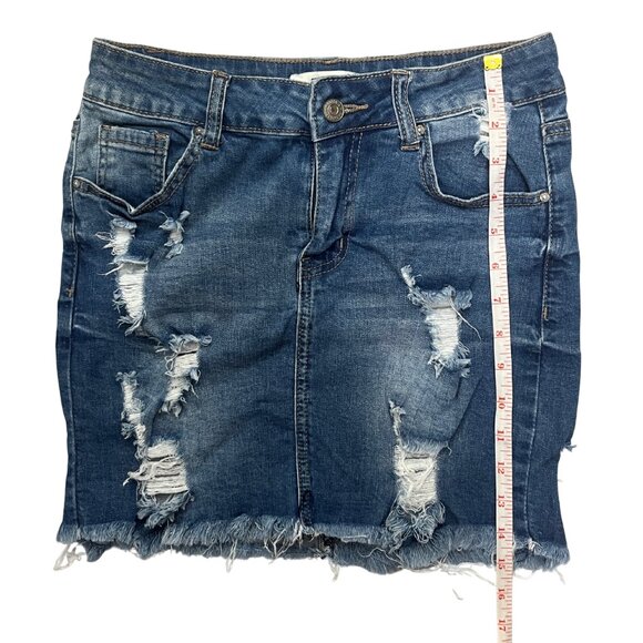 Forever 21 Women’s Distressed Denim Mini Skirt Size 27 Blue Raw Hem Ripped Y2K - Picture 6 of 10